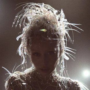 Виниловая пластинка Miley Cyrus - Something Beautiful (Incl. 16-page booklet) ЦБ011138143 фото
